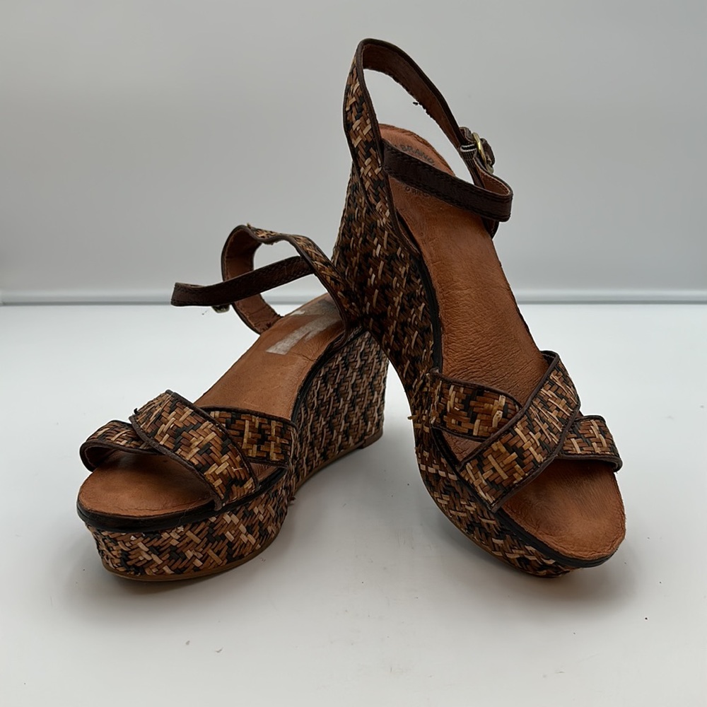 Lucky Brand Brown Woven Platform Wedge Sandals
